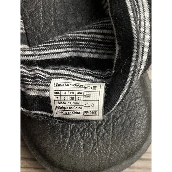 Sanuk Yoga Mat Sling 2 Black White Chevron Flip Flop Sandals Womens Size 7 - Picture 2 of 4